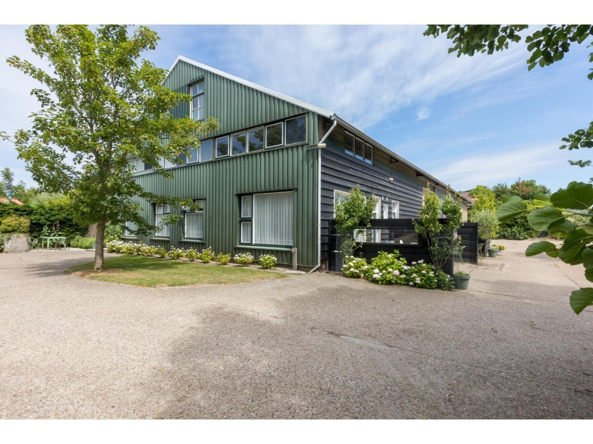 Superb Apartment Near The Beach In Vrouwenpolder Eksteriør billede